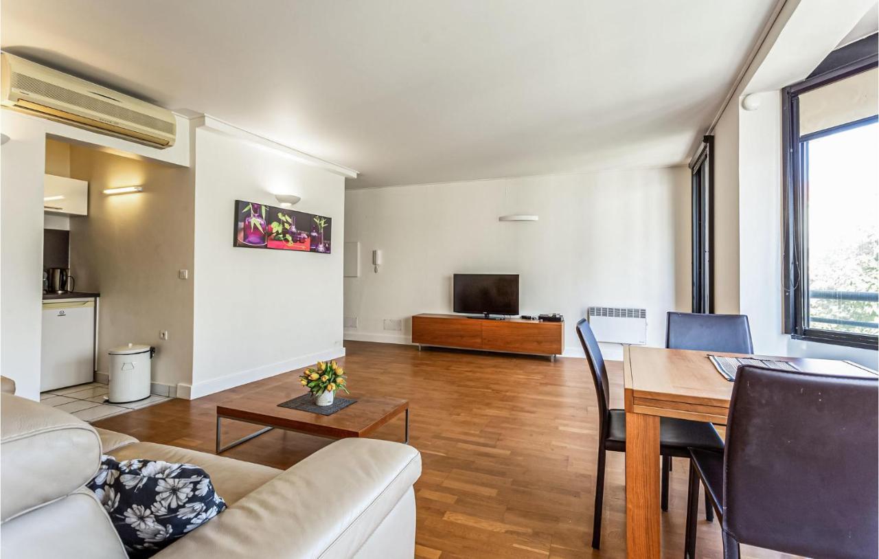 Nice Apartment In Cannes With Wifi Exterior photo